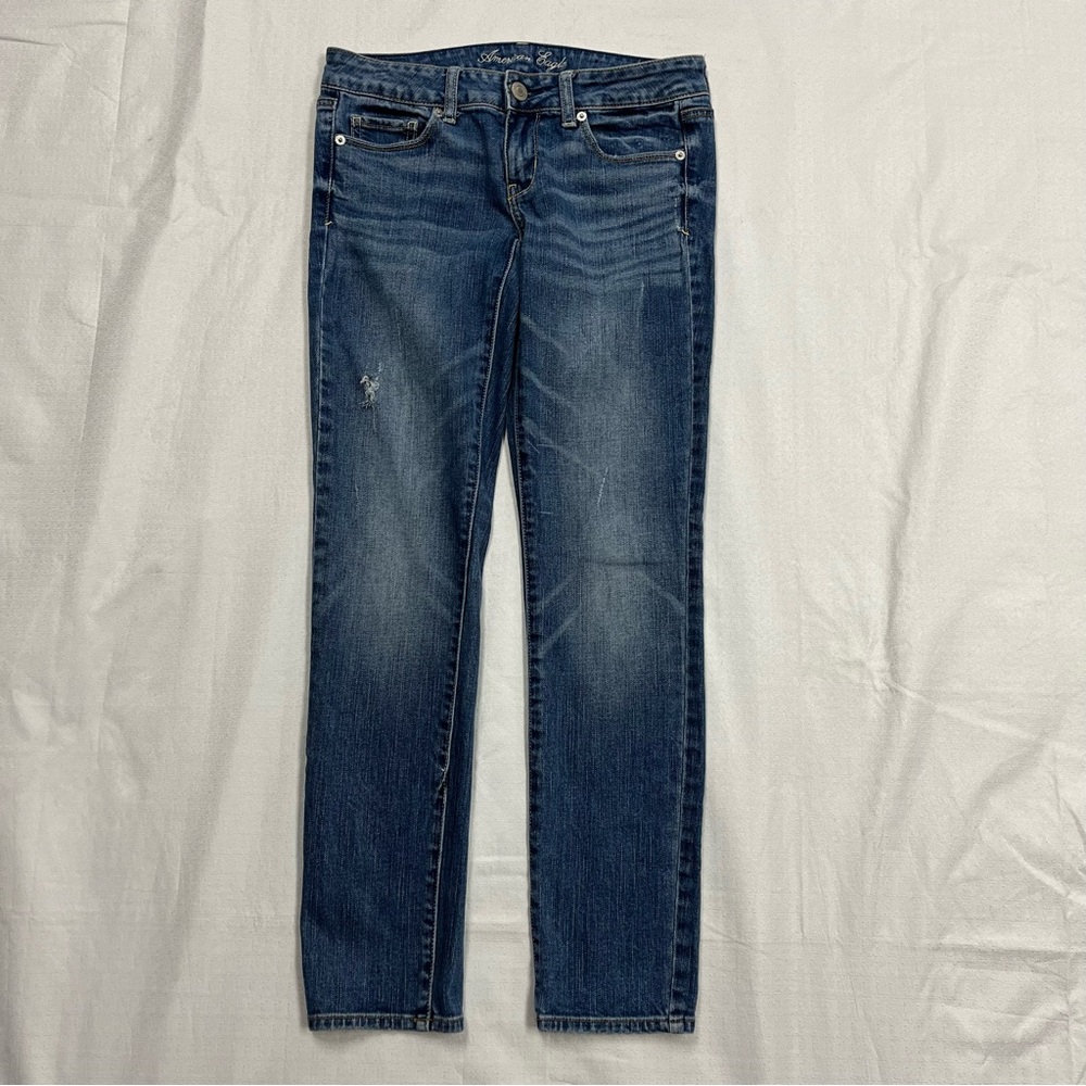 American Eagle ladies skinny med wash denim jeans, size 4